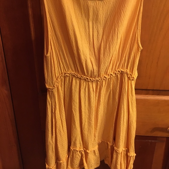 Yellow Waffle Dress - Picture 8 of 8